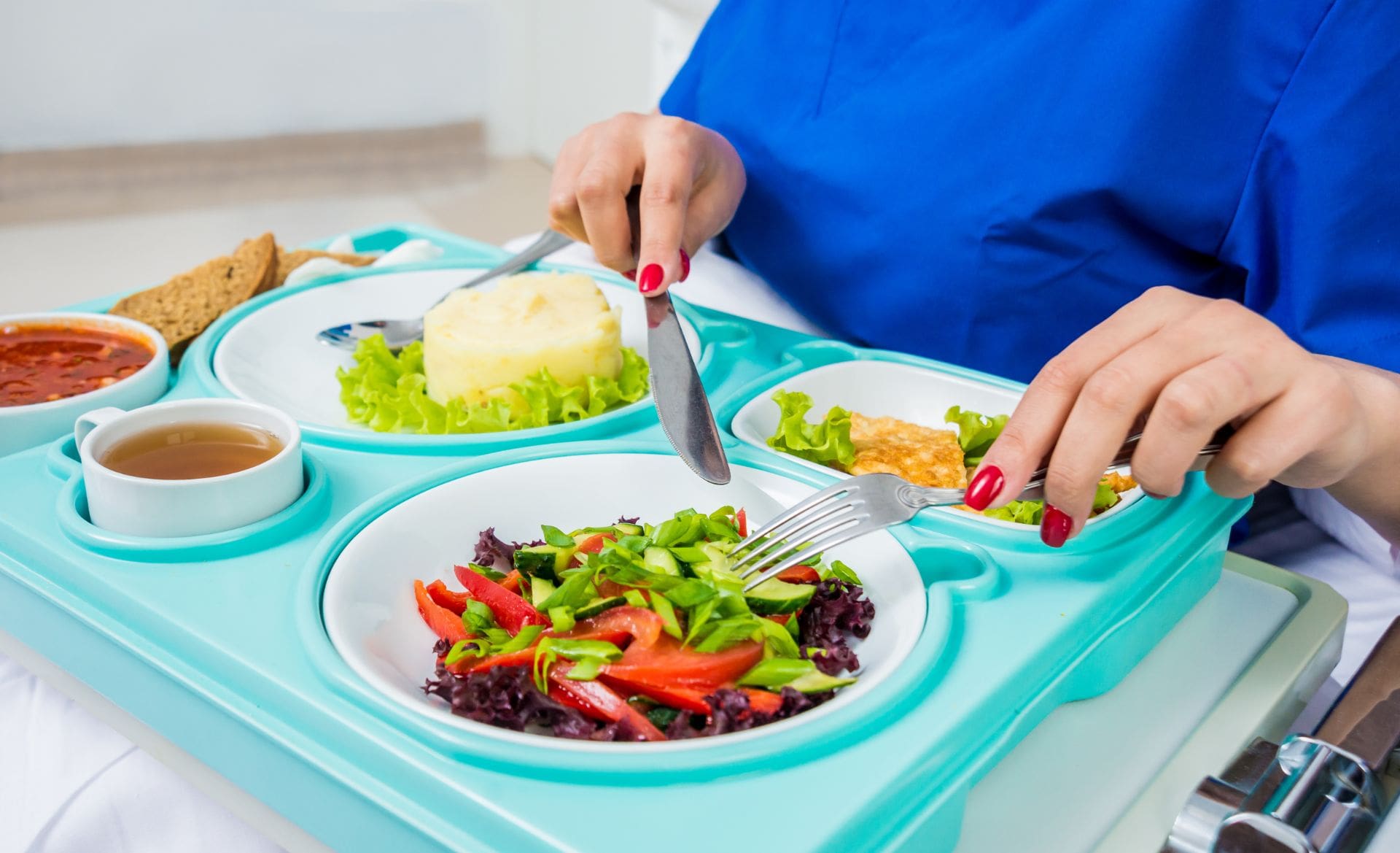 tray-with-breakfast-for-the-young-female